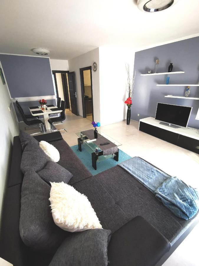 Apartment Tanja Porec Exterior photo